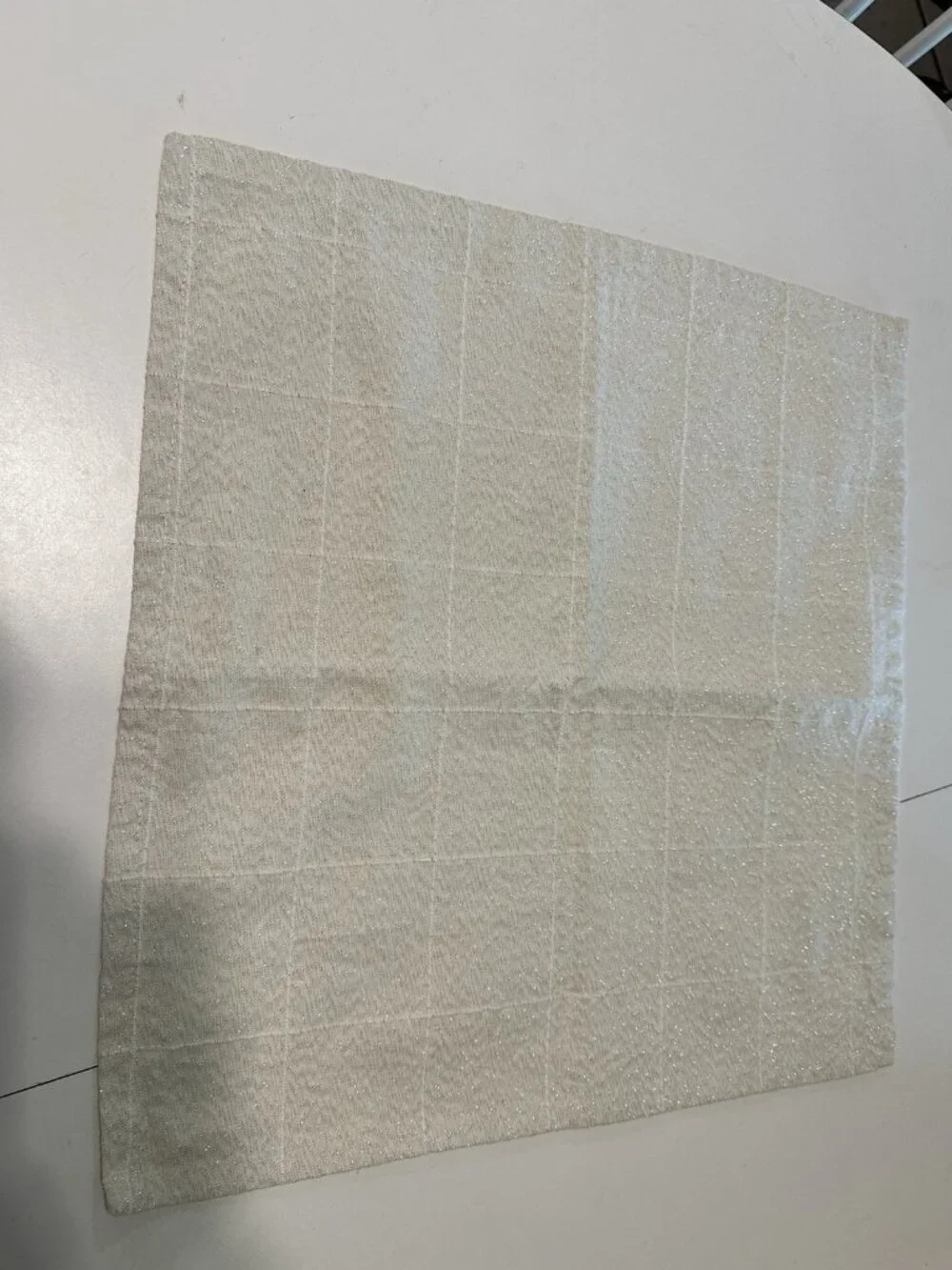 8 Cloth Napkins Cream Metallic Shimmer Embossed Grid Block Pattern Dinner Party